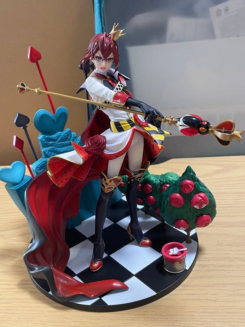 ツイステッドワンダーランド リドル・ローズハート 1/8スケールフィギュア