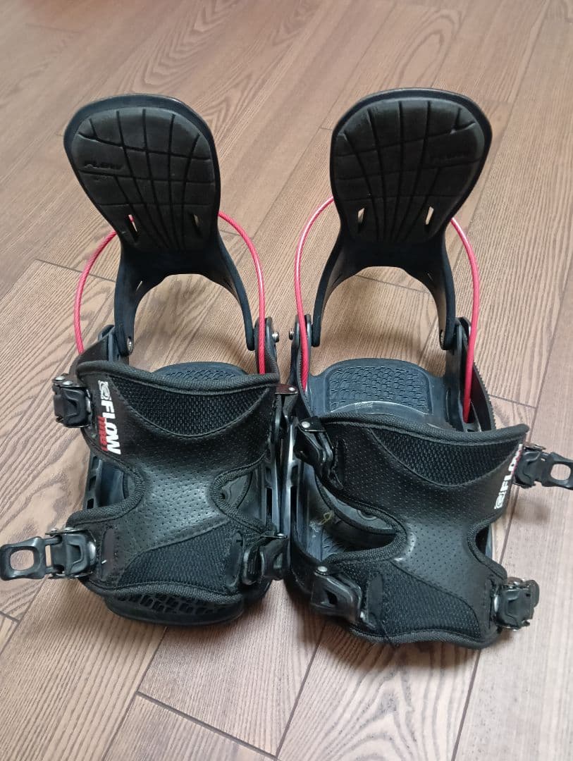 Flow スノーボード ビンディング Mサイズ