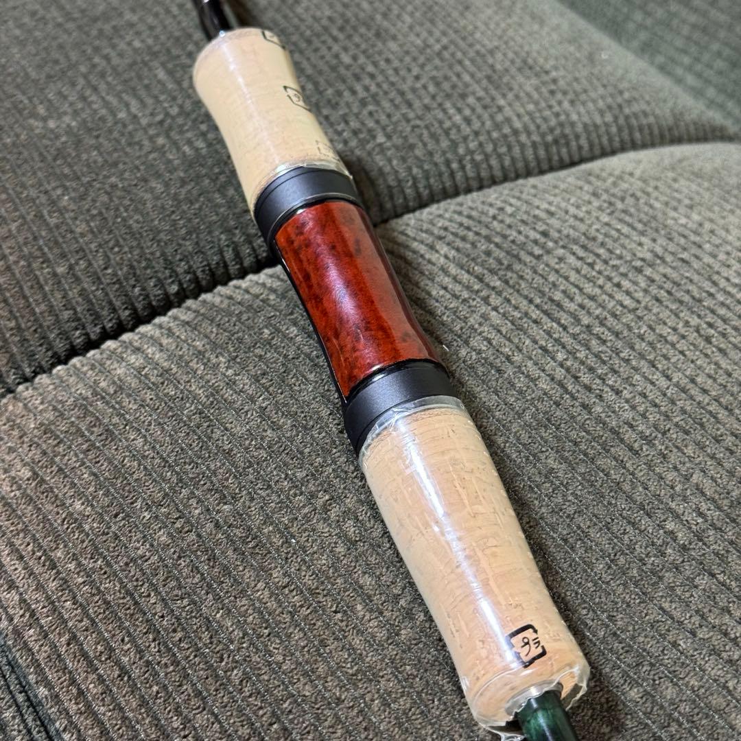 ほぼ新品 シマノ カーディフ AX S66UL