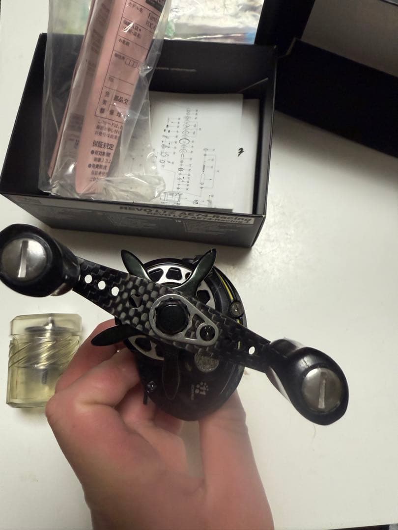 Abu Garcia REVO LTZ AE74-Racing ベイトリール