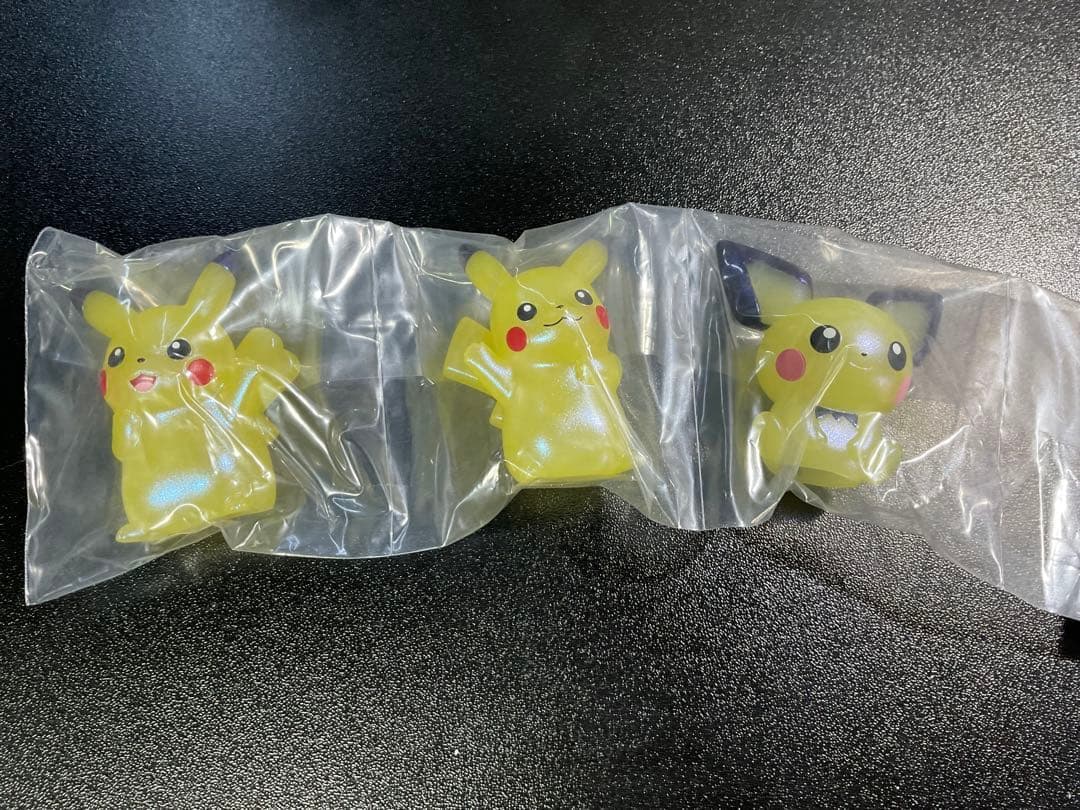 ポケモンキッズ　限定1000体　特別クリアVer. ピカチュウ　ピチュー