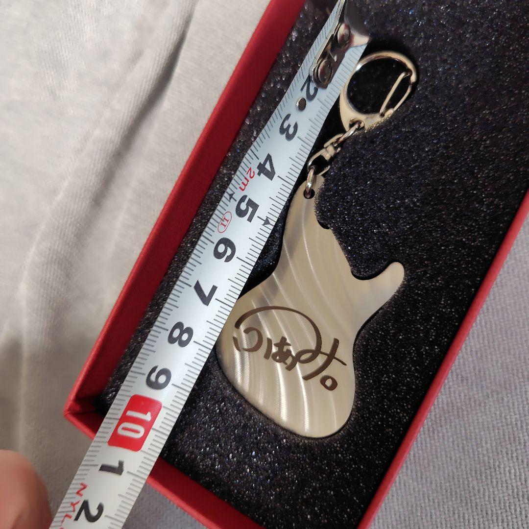 ふぁみ。Bass Body型キーホルダーA