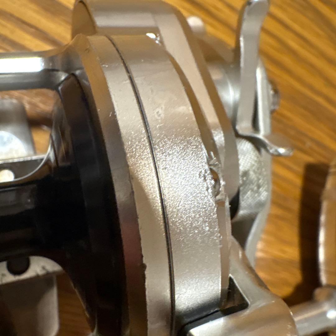 早い者勝ち　シマノ　11オシアジガー1500HG ベイトリール ギア比6.3:1