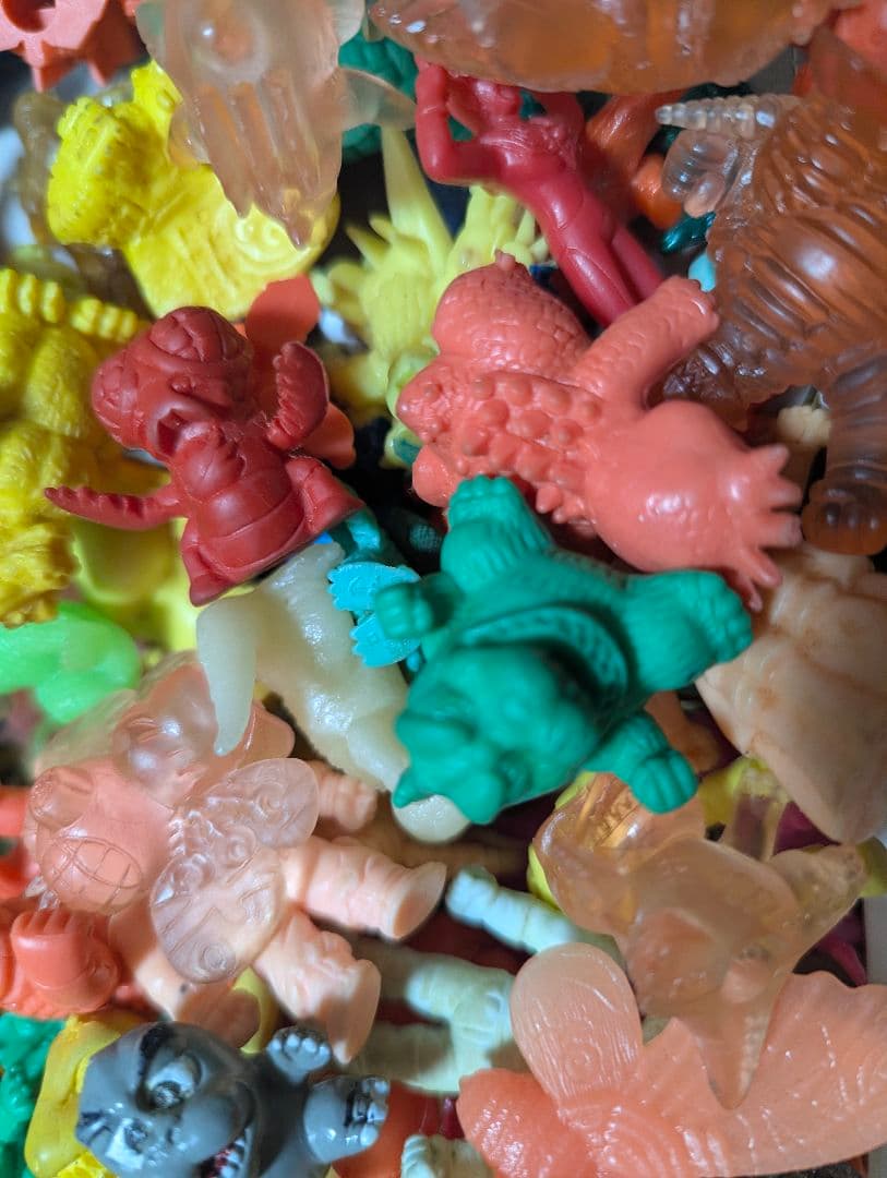 怪獣消しゴム ゴジラ ウルトラ怪獣他②