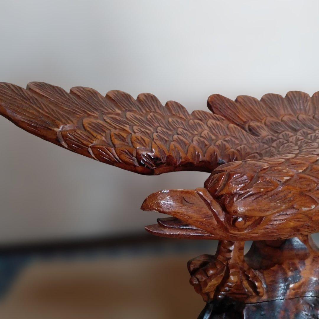 大型 木彫り 鷲 置物 一刀彫 彫刻芸術品 ヴィンテージ 民芸品 インテリア