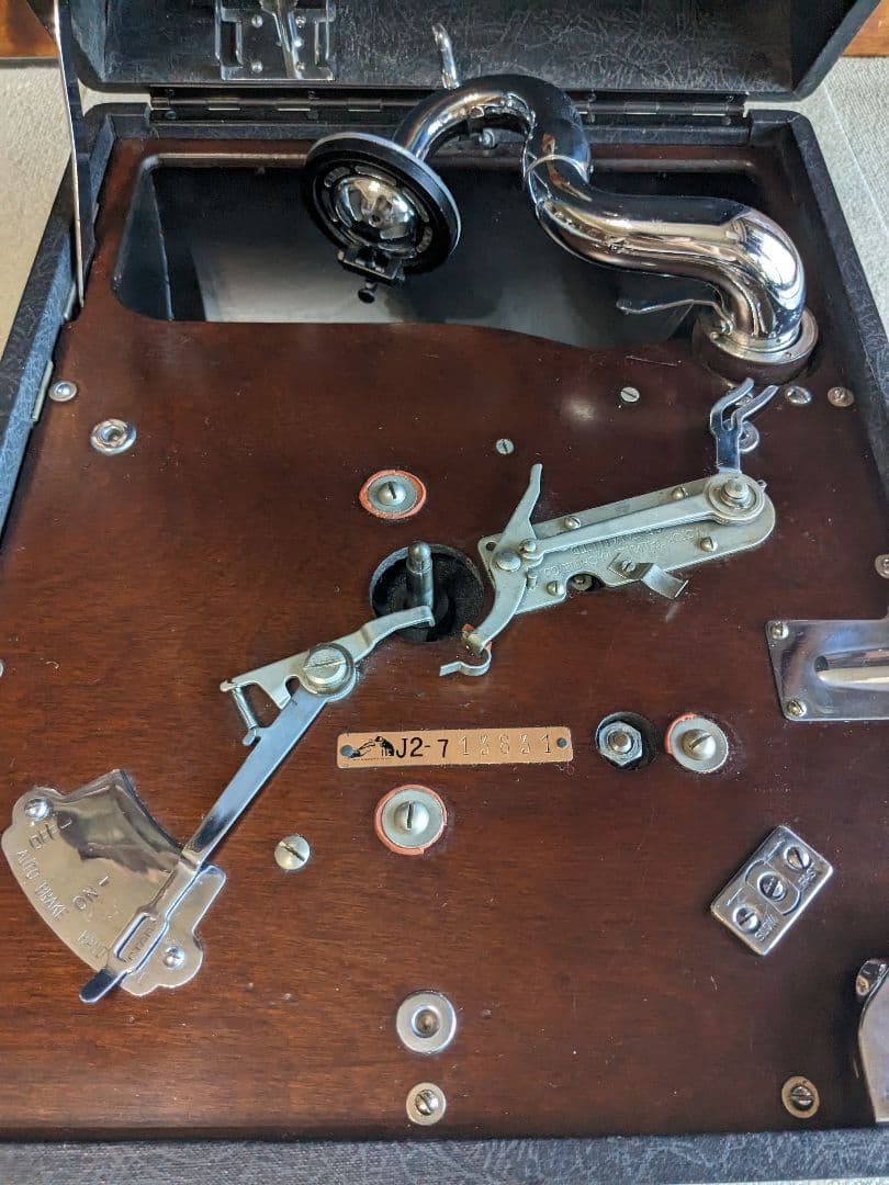 ビクトローラ蓄音機J2-7