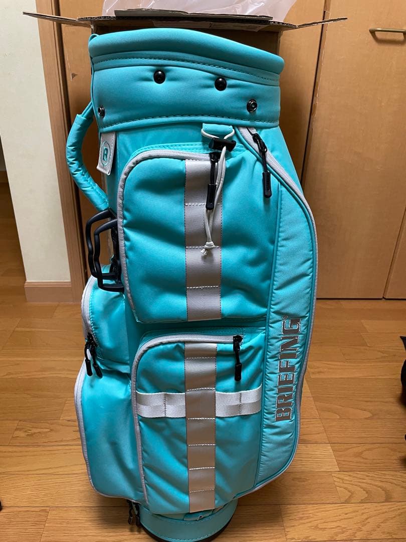 c*1様 【人気&目立ちます】新品BRIEFING アクアCR-6 キャディバッ