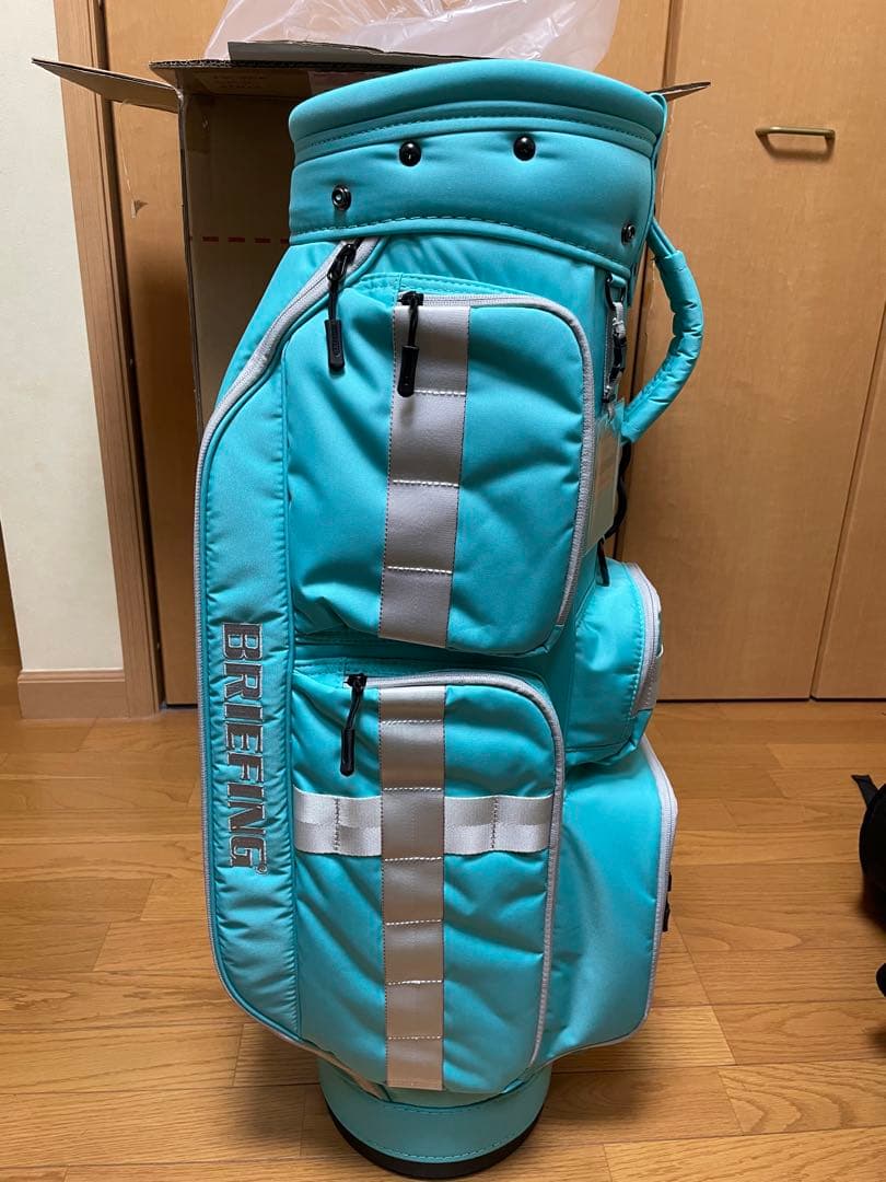 c*1様 【人気&目立ちます】新品BRIEFING アクアCR-6 キャディバッ