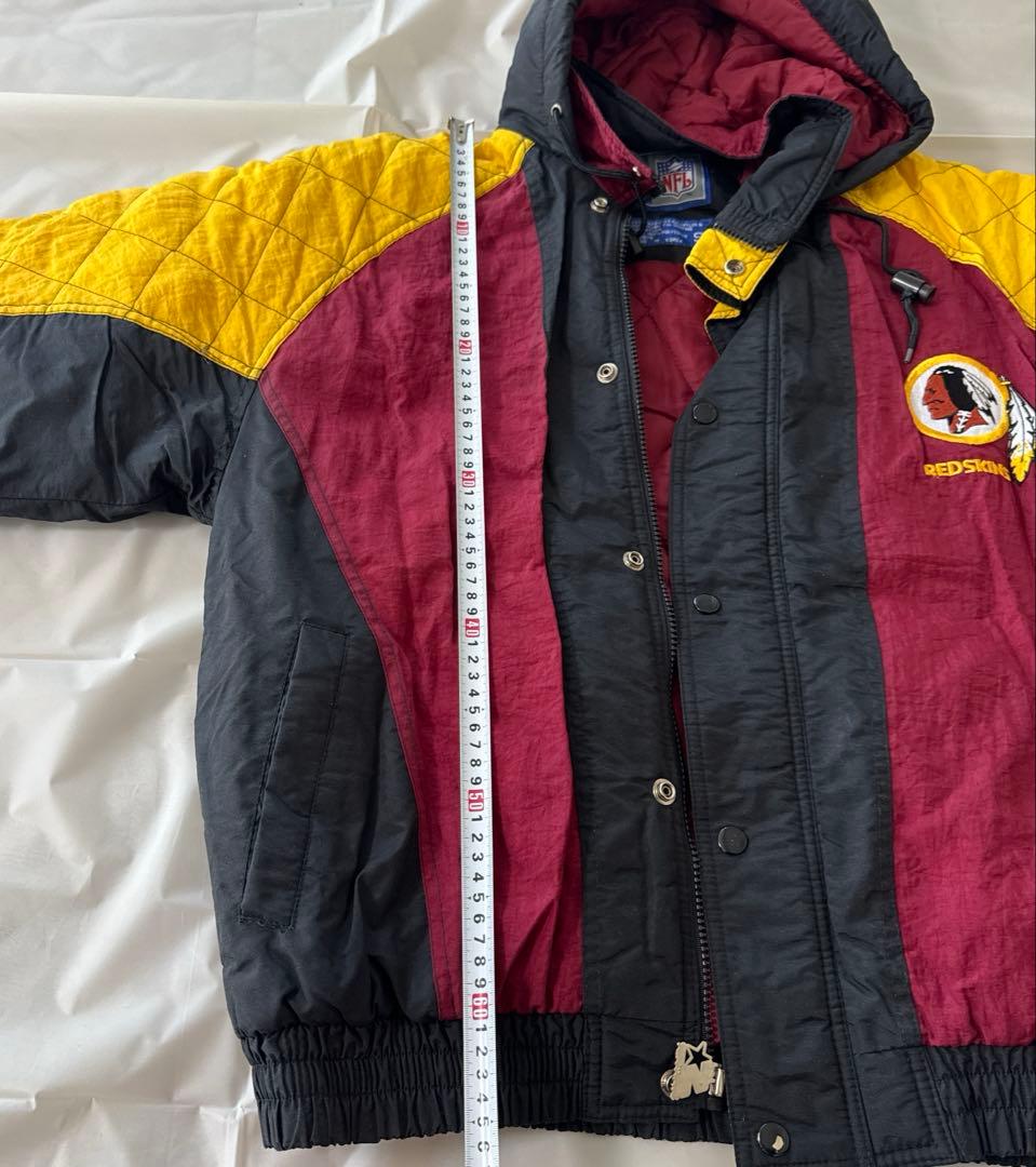 値下げ　NFL レッドスキンズ ナイロン　ジャンパー　ジャケット used