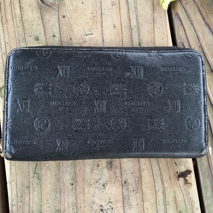 サーティーンJAPANの財布