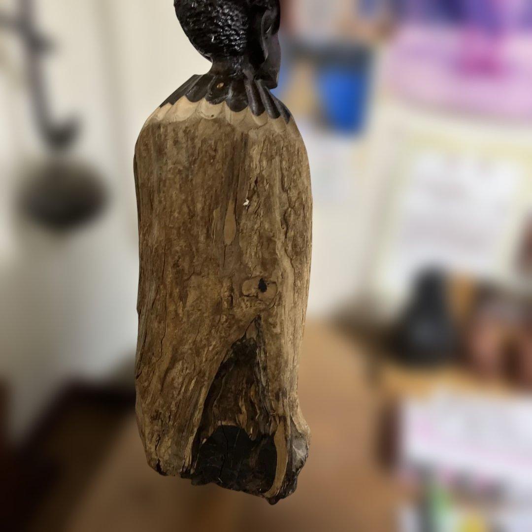 アフリカンアート風木製彫刻