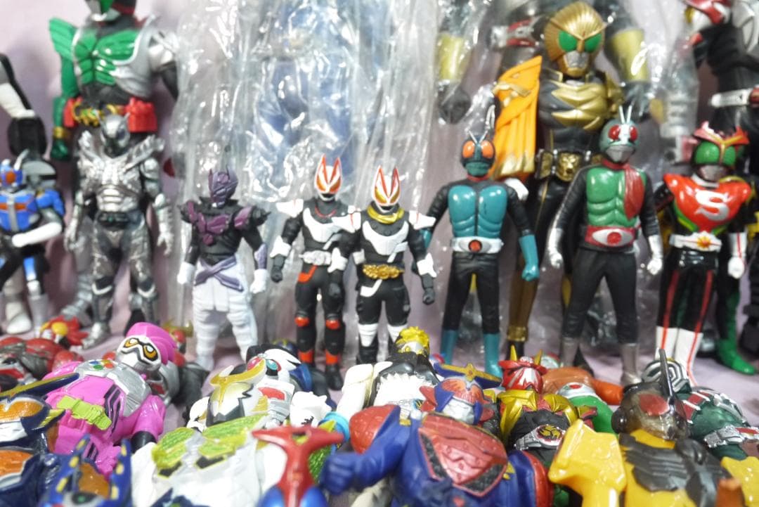 ライダーヒーローシリーズ　ビッグサイズソフビフィギュアなど　112体セット
