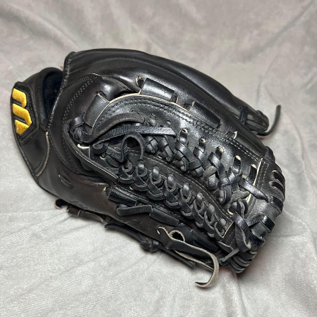 ミズノプロ　硬式内野手用グローブ　Mマーク　旧タグラベル