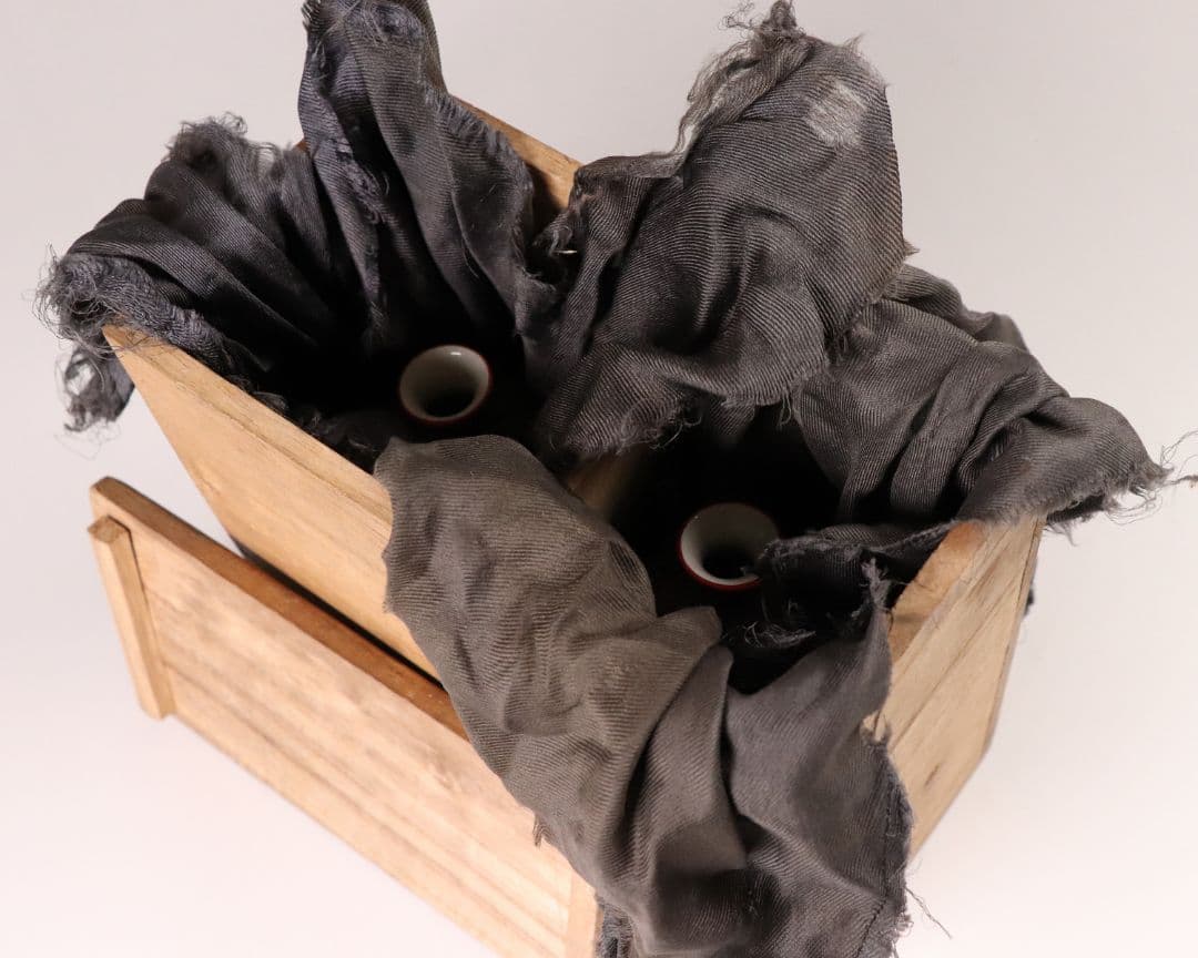 陶芸 九谷焼 木米写し 徳利一対 唐人物図 色絵 赤絵 酒器【MA469】