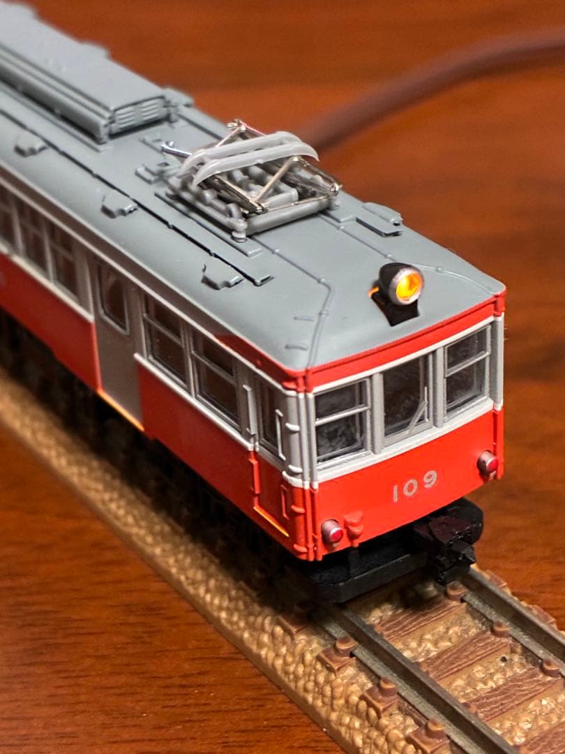 ワ*ダ様 モデモ　NT44 箱根登山鉄道 モハ2形 2輌セット　ライト点灯動力動