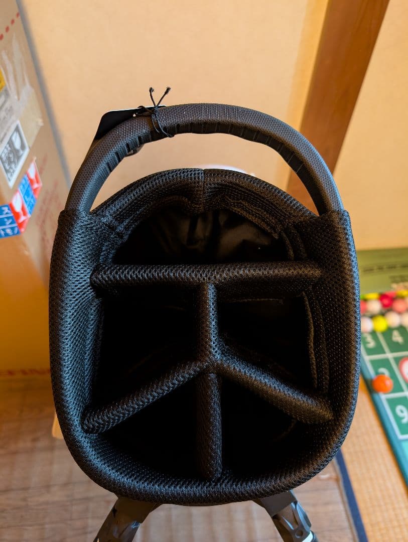 ブリーフィングゴルフキャディバッグ 限定CR-4 ホリデーコレクション 白×赤