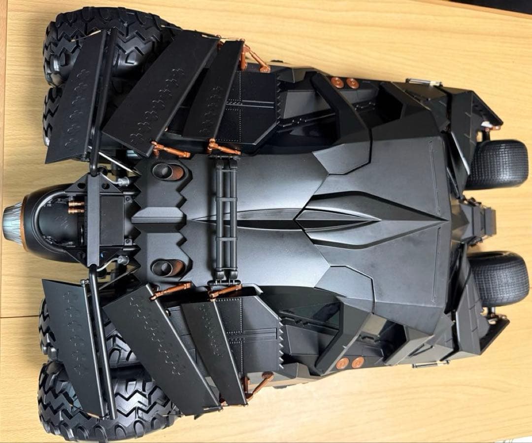 アシェット メタル・ギミックモデル バットモービル タンブラー完成品