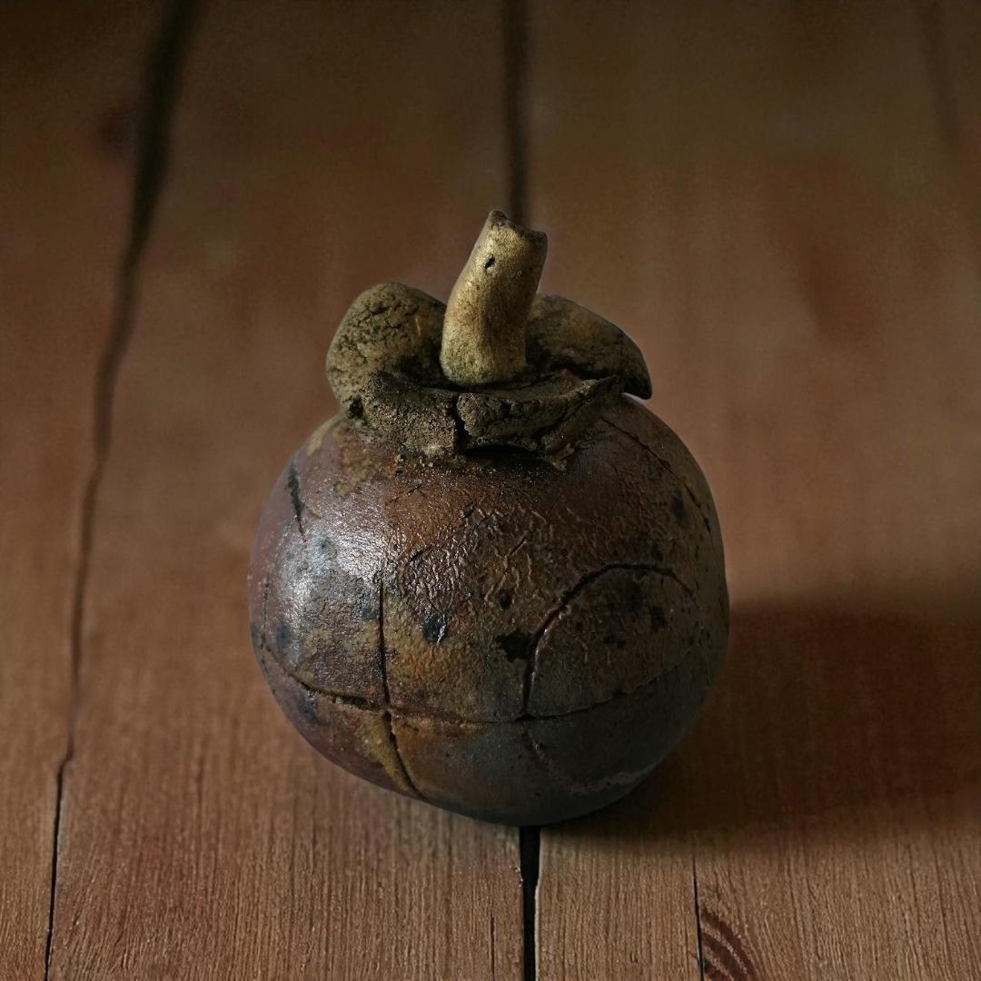 【 香合 】　茶道具　香道　作家もの　陶器　マンゴスチン