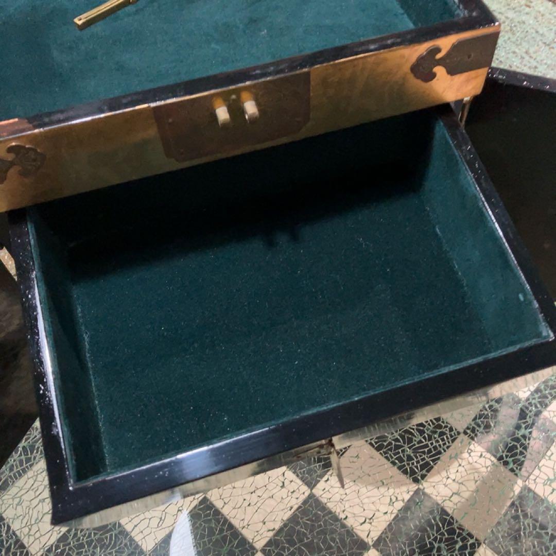 【お値下げしました】化粧箱 宝石箱 中国製 検査済シール有 金色 豪華 花鳥風月