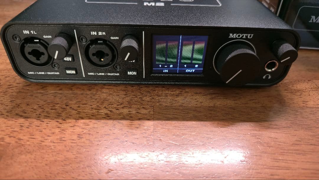 MOTU M2 USBオーディオインターフェイス 2-in/2-out