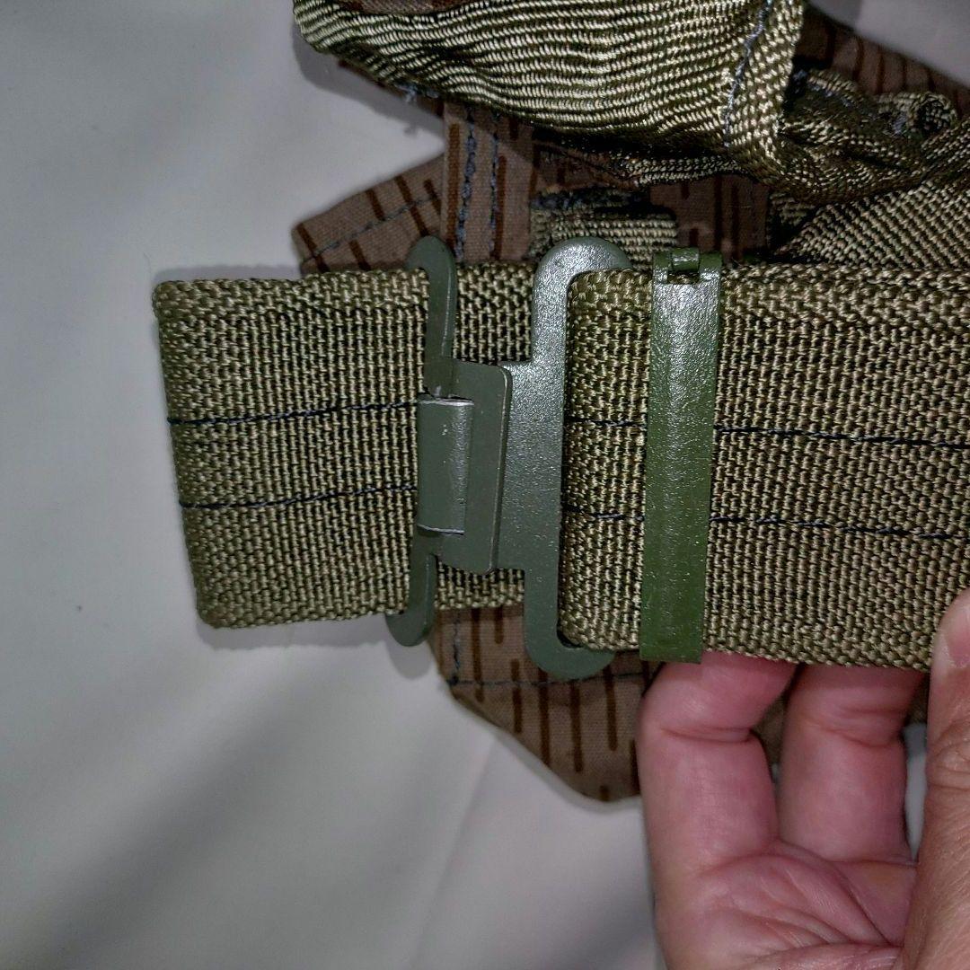 東ドイツ軍　装備品セット　部品1個欠落品