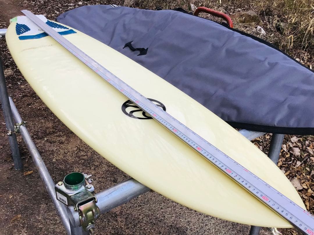 A1サーフボード製  Tsaiカスタムシェイプ 6ft ケース付 美品