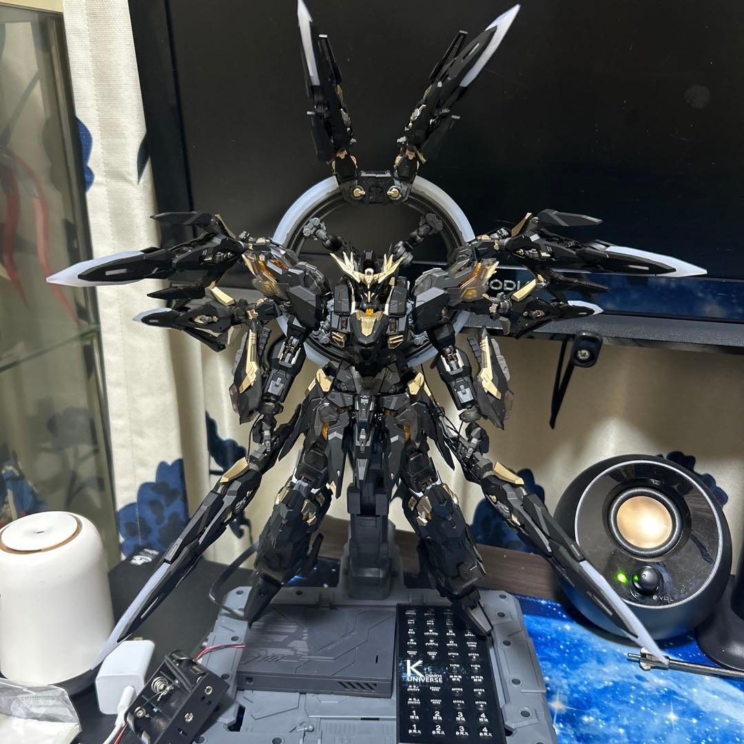 中華プラモ　万象聚変 1/100 MG タクティカル マシンアポカリプス　完成品