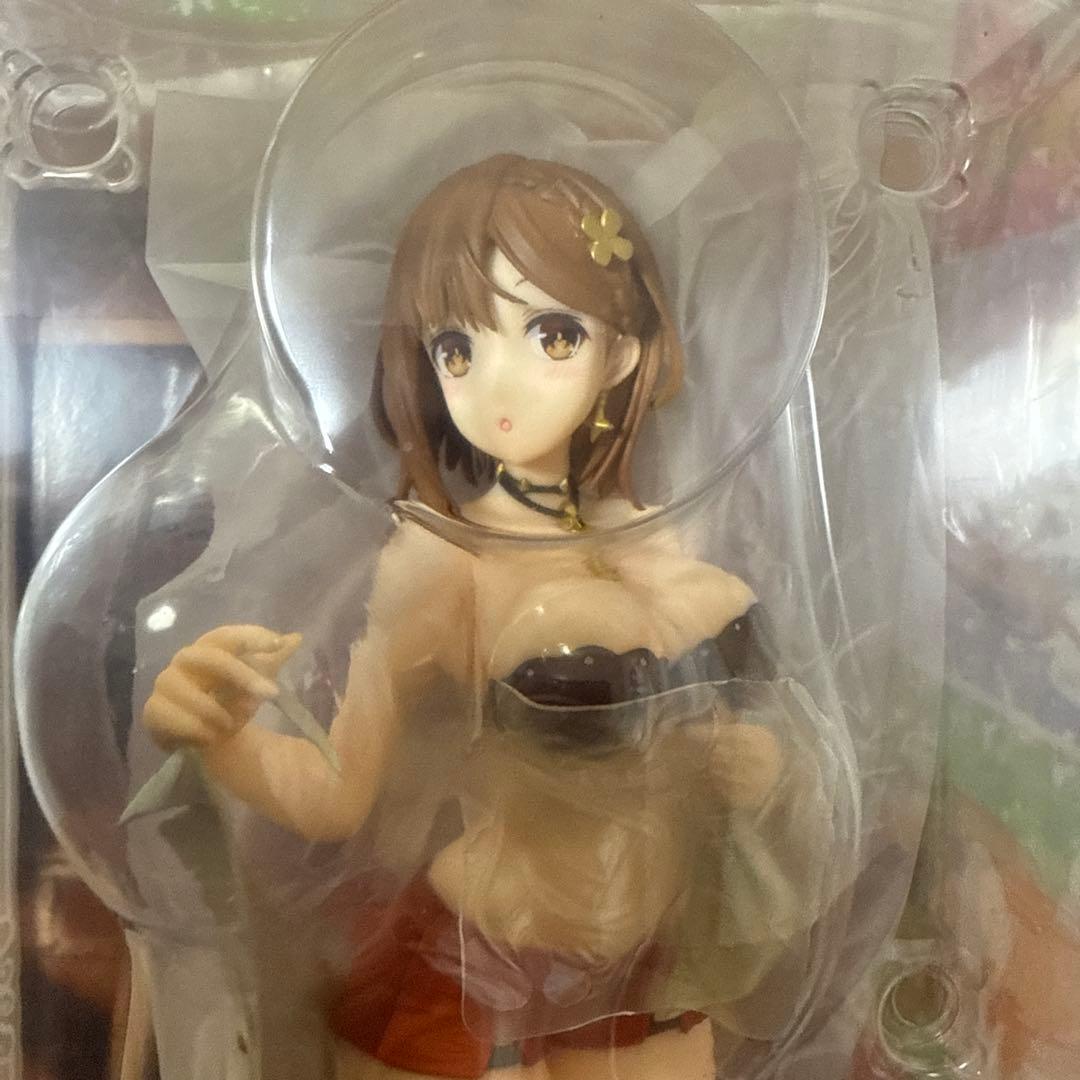 ライザ お着替えmode 1/7スケール フィギュア