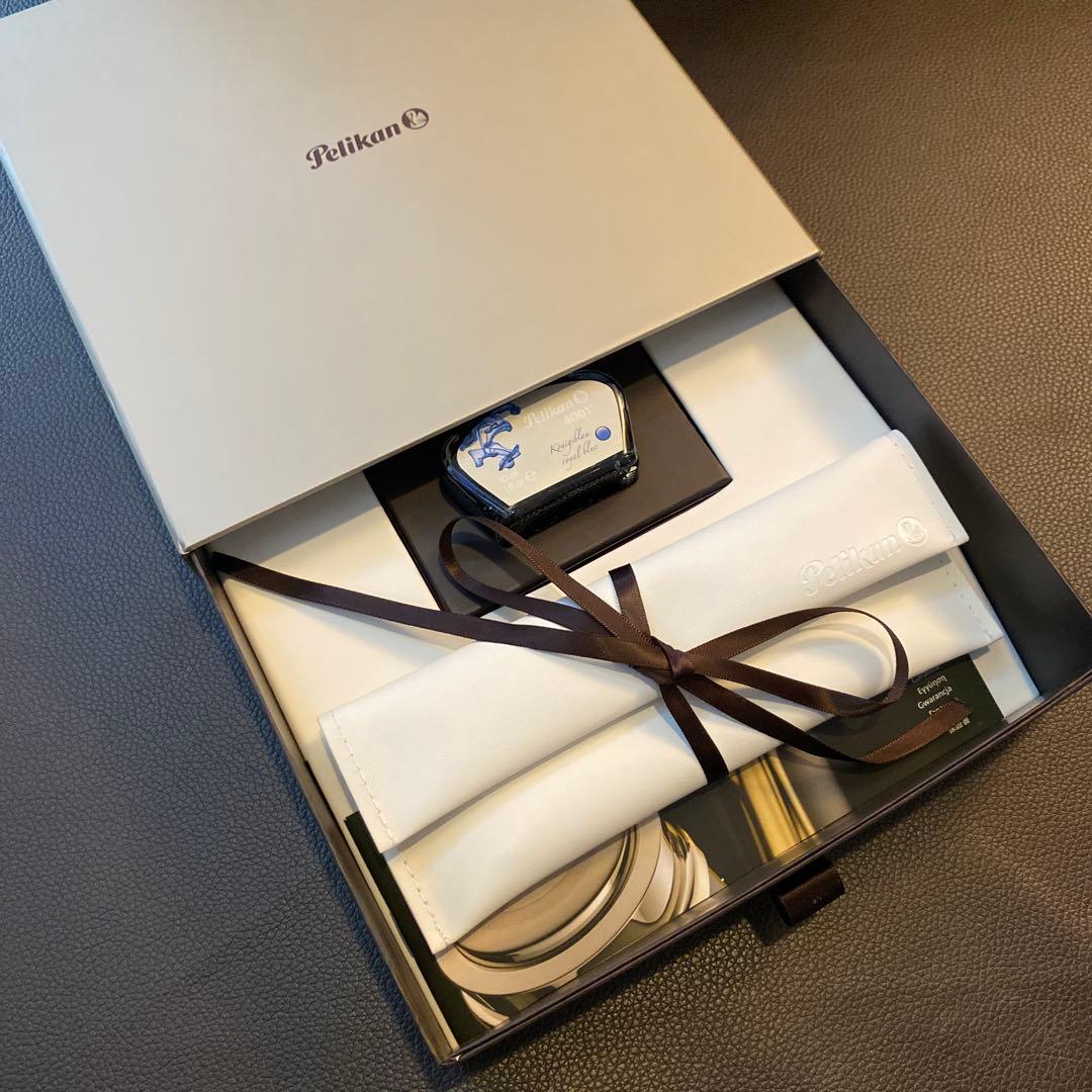 【新品・未使用】Pelikan（ペリカン）万年筆 クラシックM215 ブラック