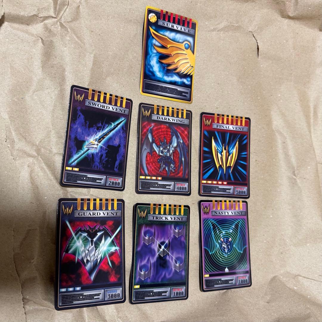 プロップ仕様●仮面ライダーナイト●VバックルCSM海外製カードデッキ劇中サバイブ