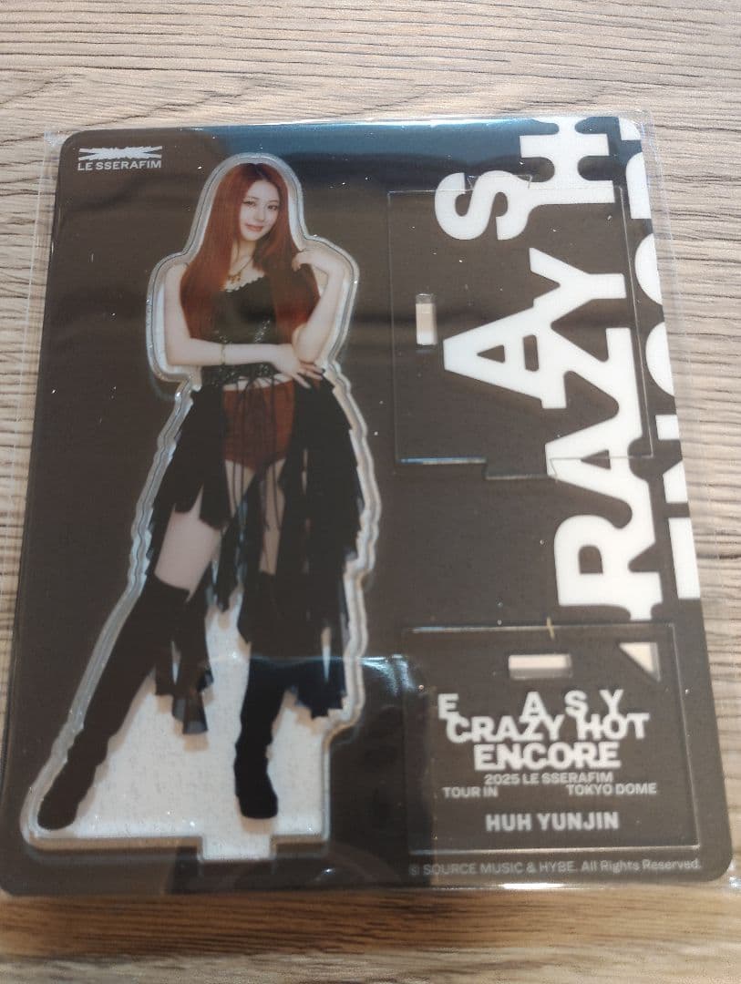 ルセラフィム アクリルスタンド 5人セット LESSERAFIM