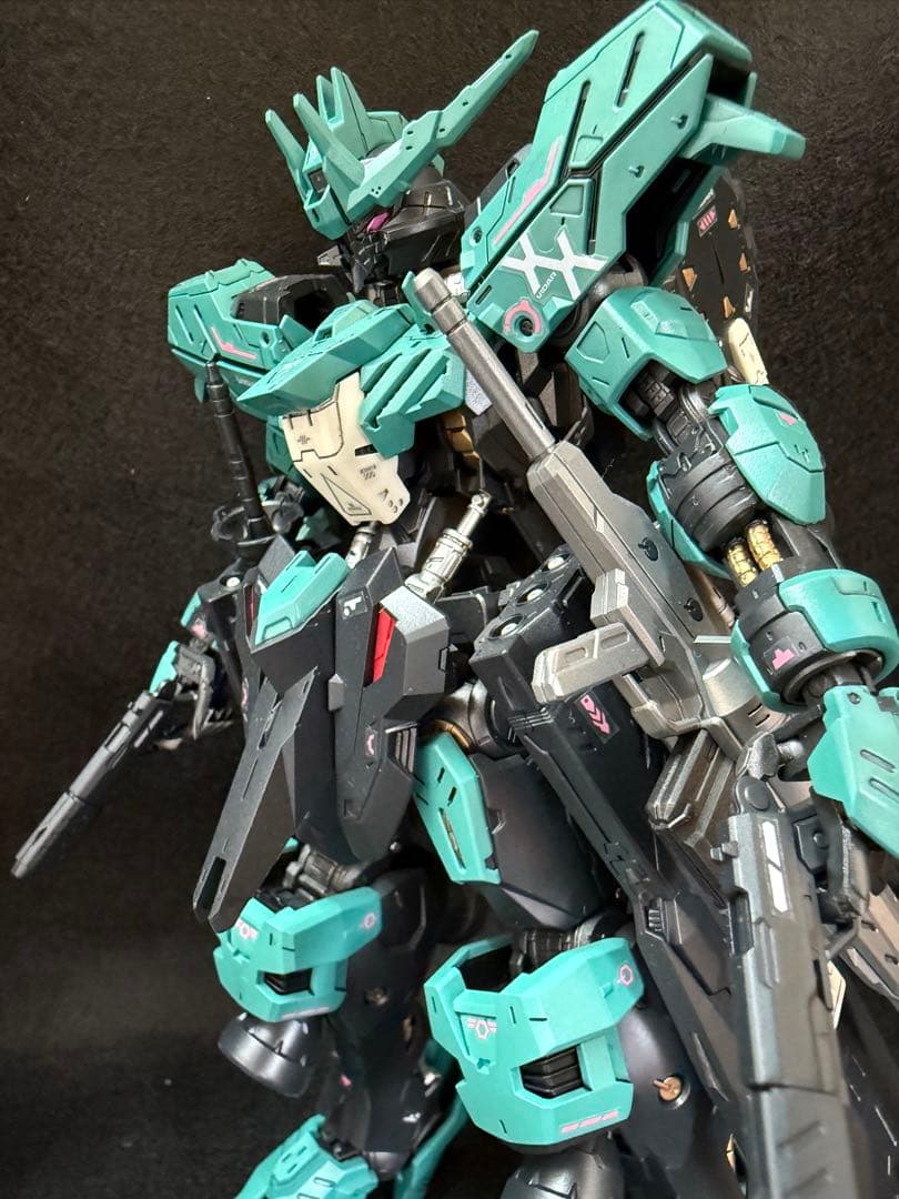 MGガンダムヴィダール　完成品　全塗装　MGバルバトス
