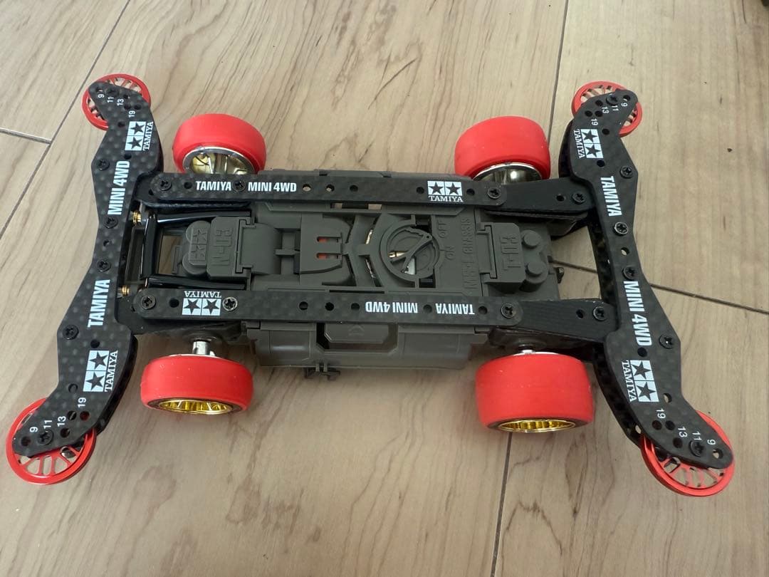 TAMIYAミニ四駆エンペラーブラックスペシャル（完成品）