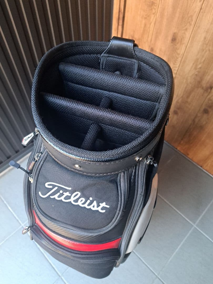 ド迫力　日本未発売　タイトリスト　USA限定　キャディバッグ　三点式