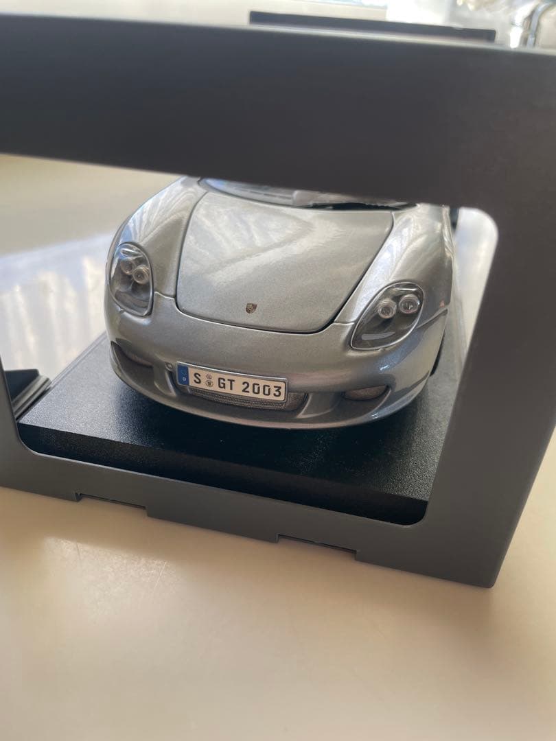 レア！PORSCHE純正　ポルシェカレラGT 1/18 ミニカー