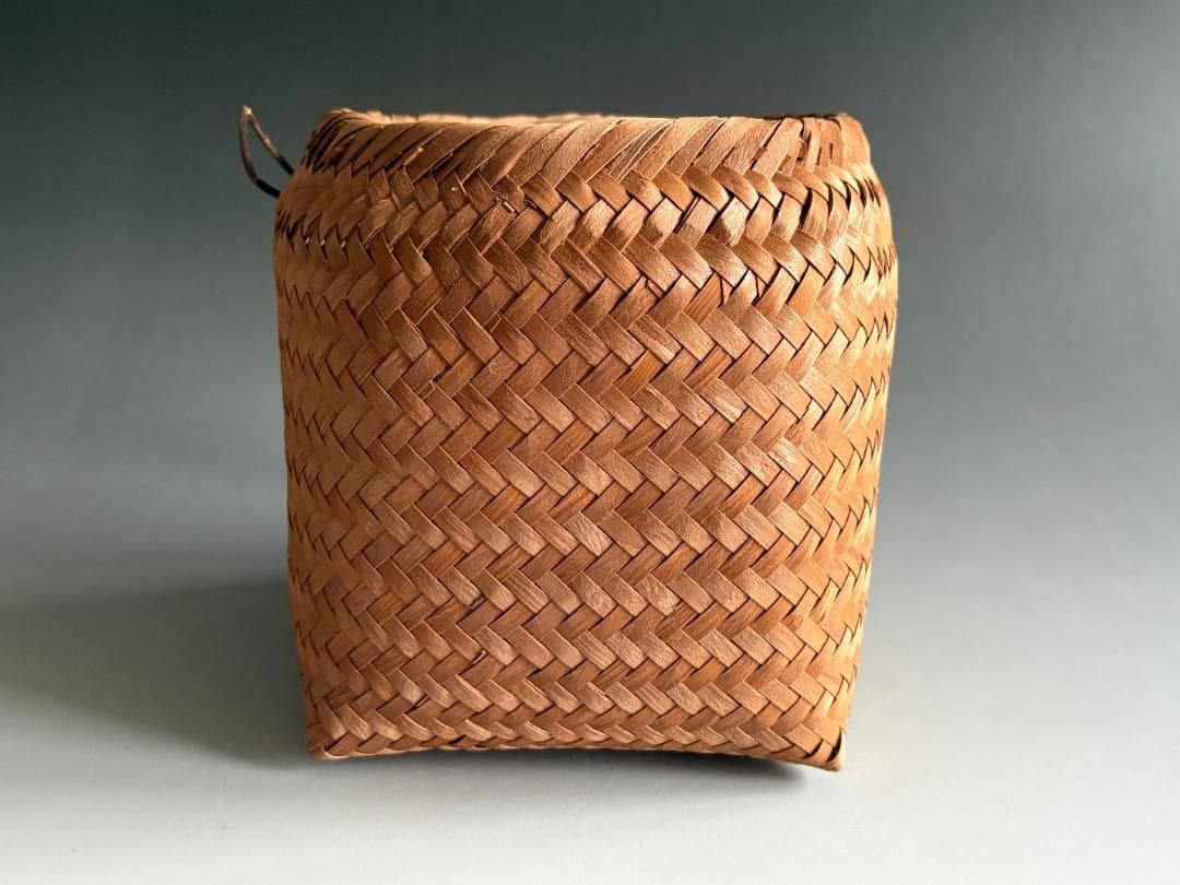 堀内宗完　兼中斎好　一位籠花入　茶道具　表千家