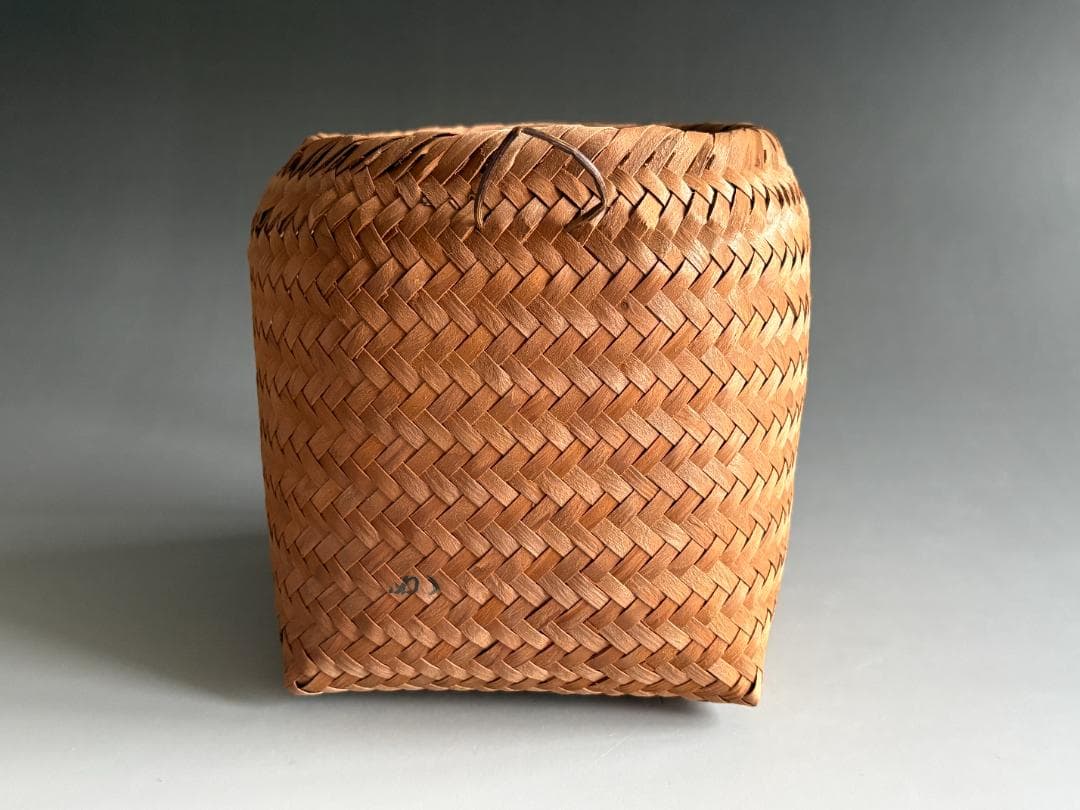 堀内宗完　兼中斎好　一位籠花入　茶道具　表千家