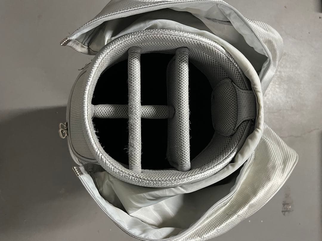 PING（ピン）レディース　キャディバッグ　シルバー　8.5型　47インチ対応