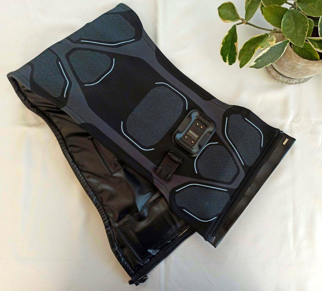 【美品】SIXPAD コアベルト2Mサイズシックスパッド