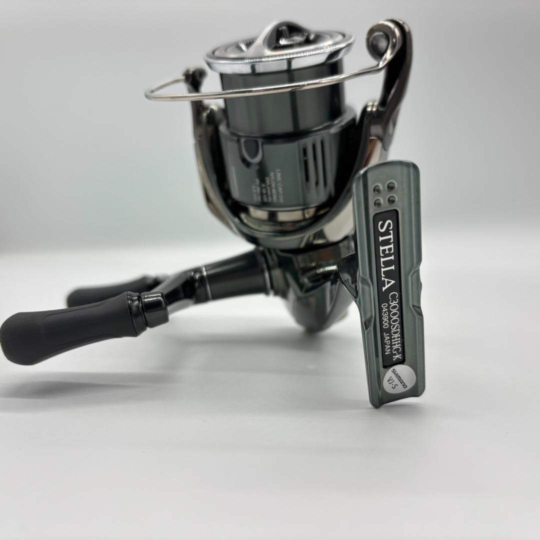 【未使用近い】SHIMANO STELLA 22ステラ C3000SDHHG
