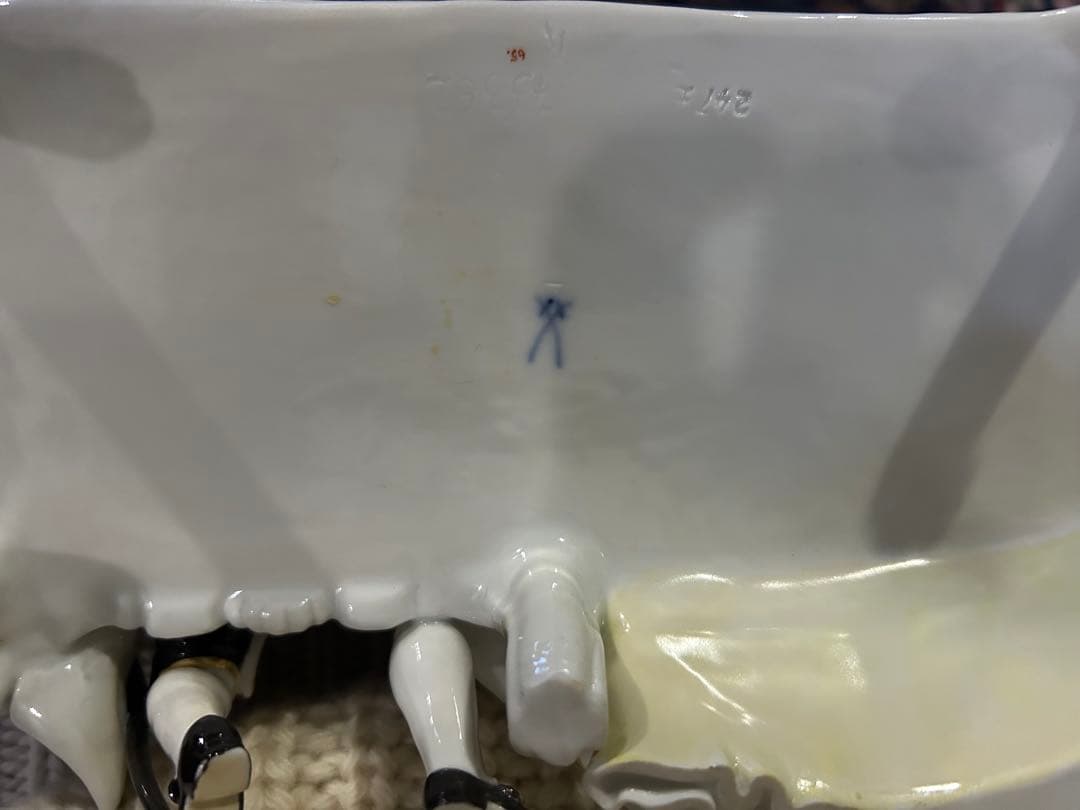 美品★Meissen (ソファーの二人)ケンドラー　マイセン　フィギュリン　人形