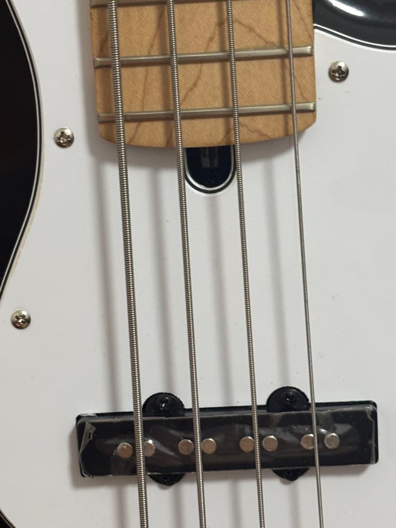 Bacchus Universe Series Jazz Bass 黒