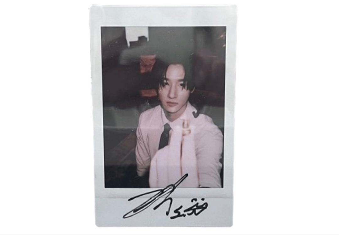 MONSTA X I.M チャンギュン世界15枚限定 直筆サイン入り　ポラロイド