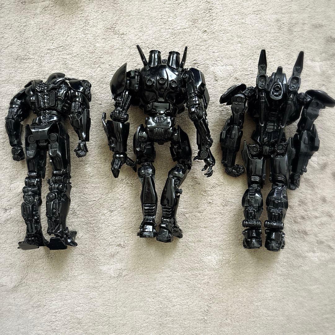 パシフィック リム　フィギュア 7体セット