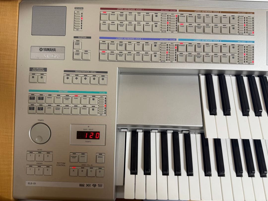 ヤマハ　エレクトーンSTAGEA ELS-01 typeU 2011年