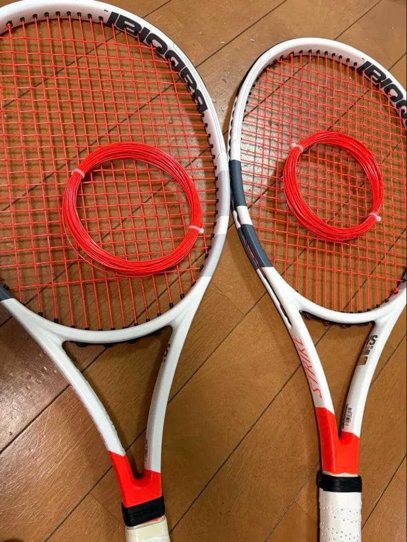 Babolat ピュアストライクVSツアー　2本セット おまけガット付き