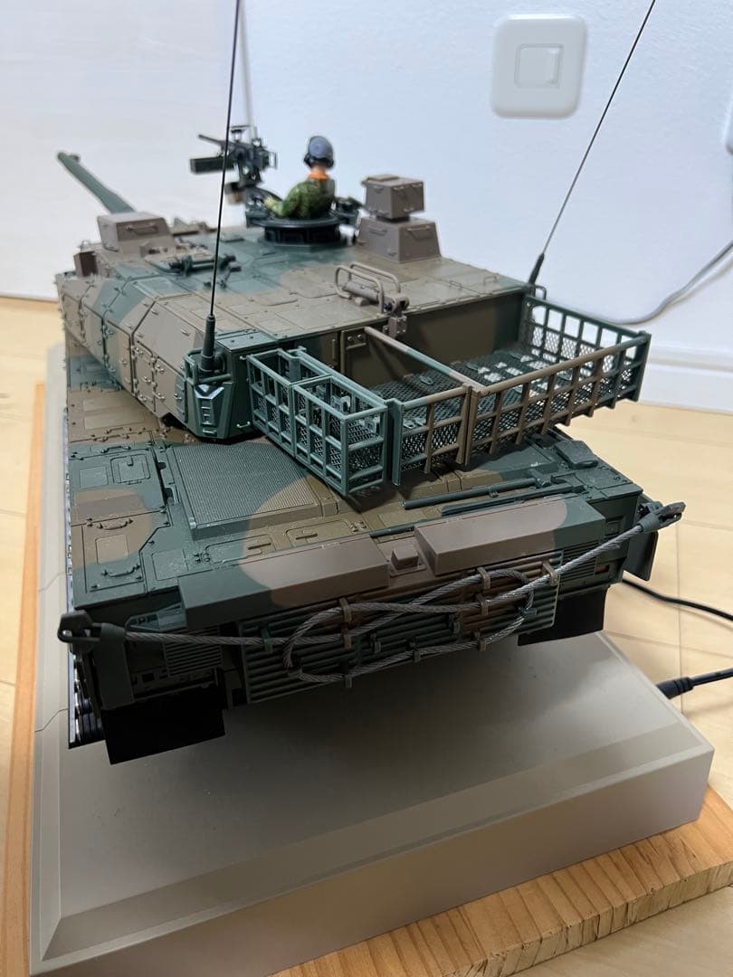 【完成品・動作確認済み】アシェット 週刊陸上自衛隊10式戦車をつくる