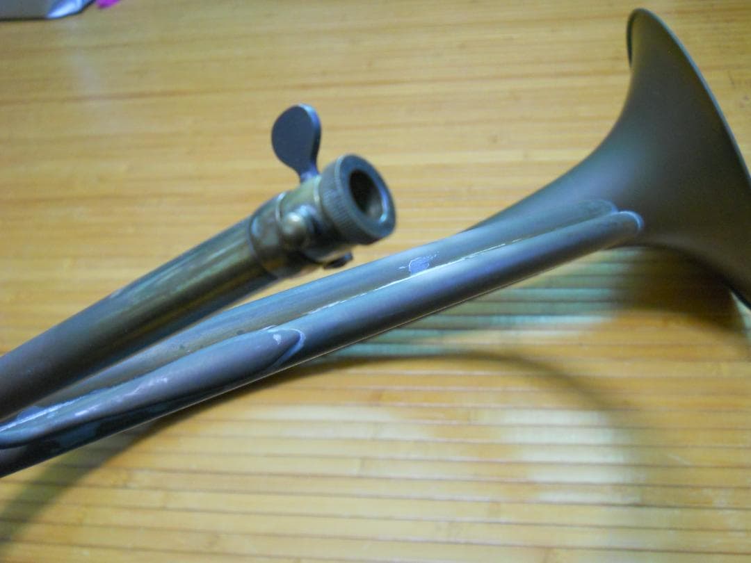 ハンティングホルン　iｎEb　（アンテーク＆演奏可能）