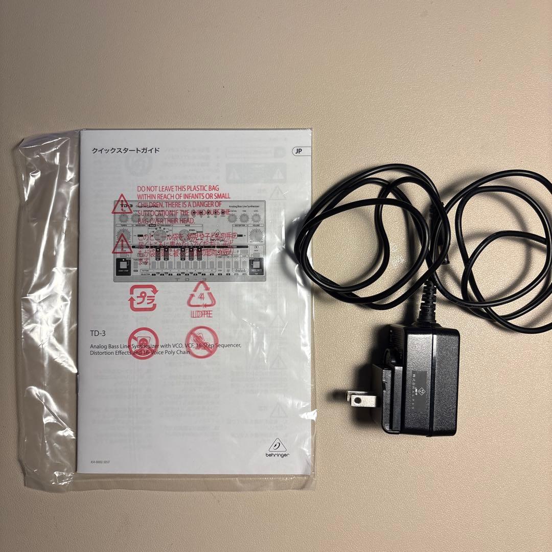 Behringer TD-3 アナログベースラインシンセサイザー