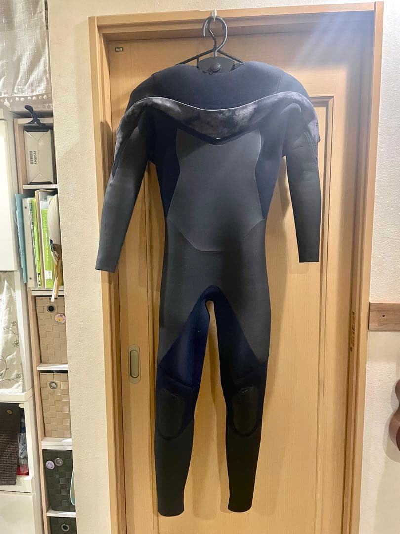 Billabong セミドライ5×3